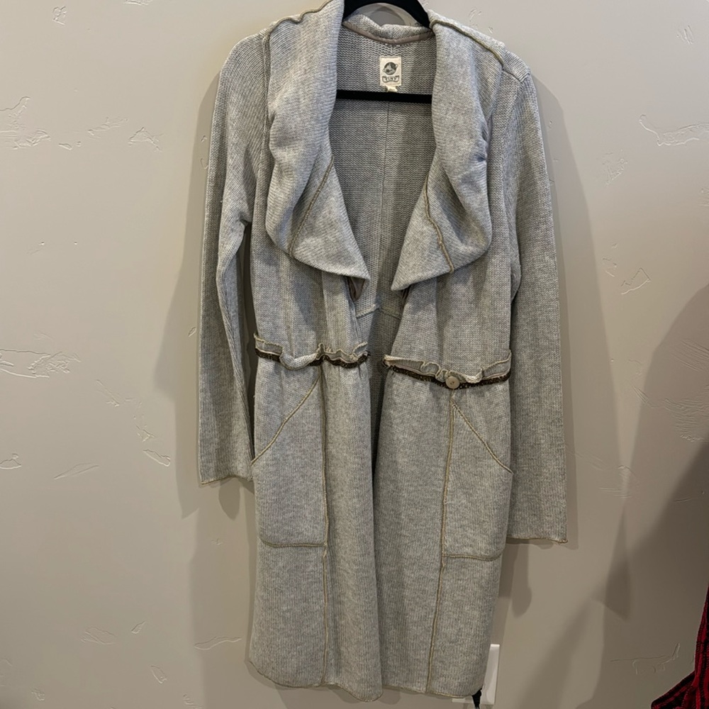 Anthropology Tiny brand sweater. Size L